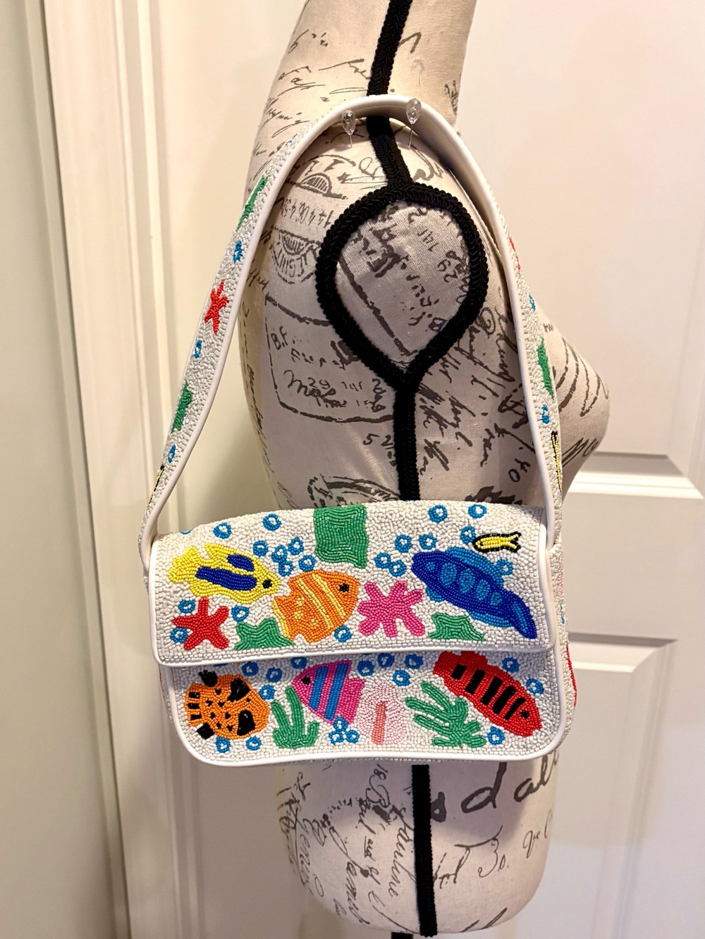 STAUD Tommy Hand Beaded Tropical Fish Shoulder Bag White Leather - Picture 16 of 16